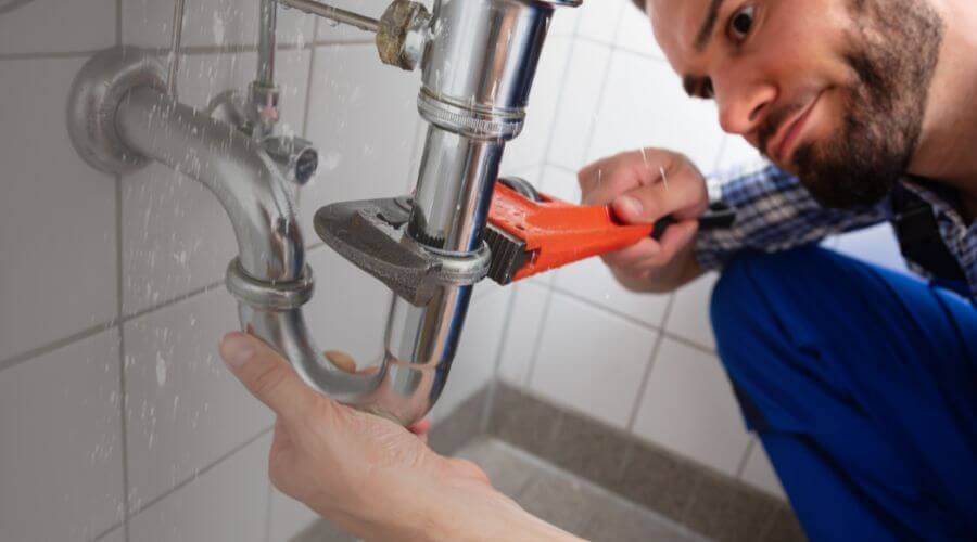 Professional sink repair in Leedey, OK